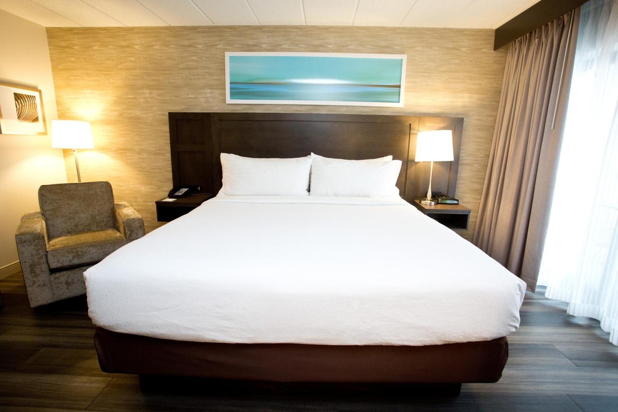 Holiday Inn Hotel Peterborough Waterfront By Ihg Екстериор снимка